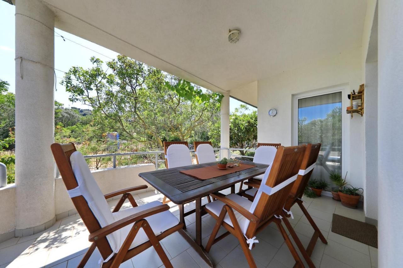 Apartment Justina Murter Exterior foto